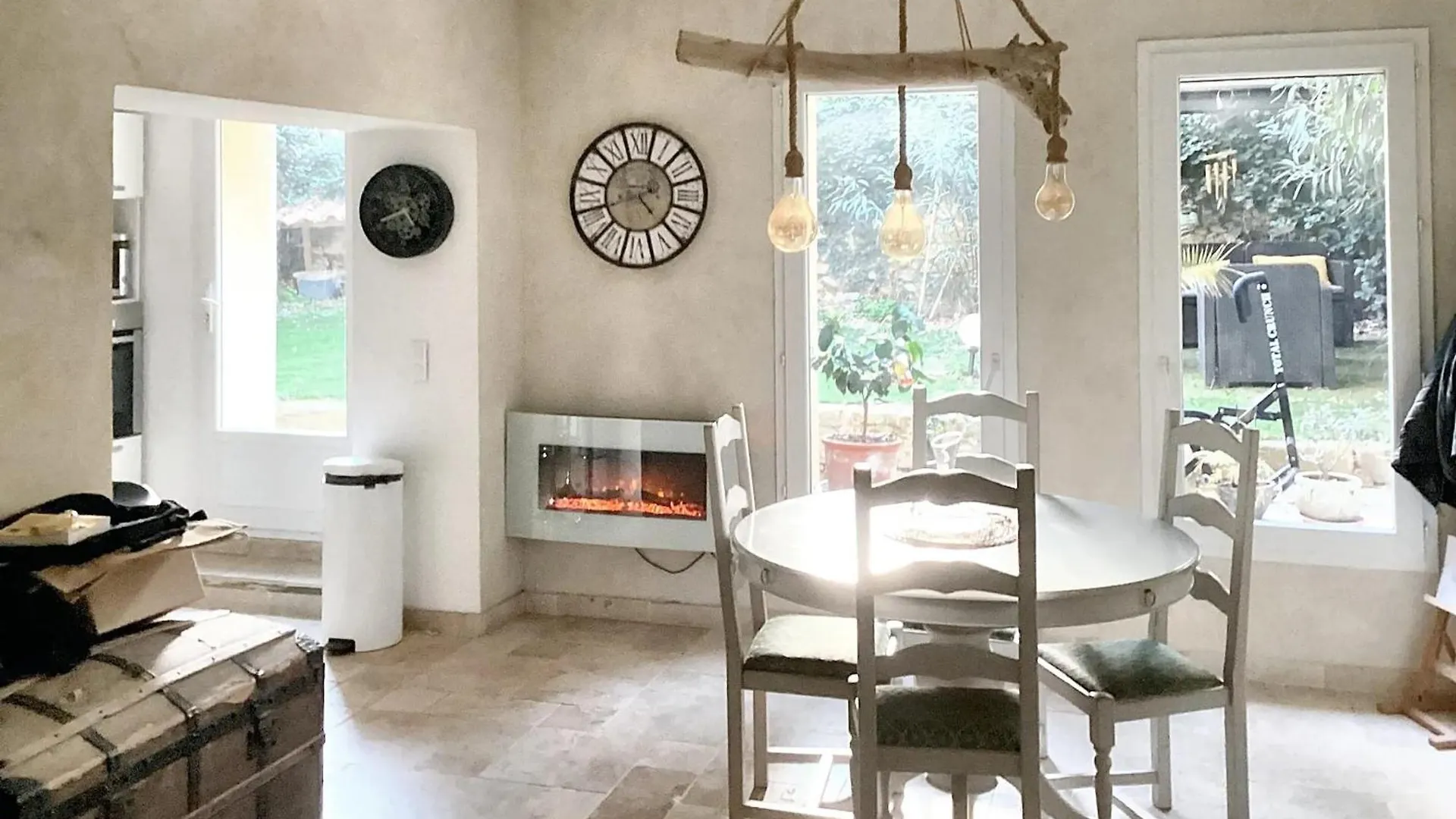 Appartement Confortable Proche Du Centre Ville D'Aix En Provence 100 M² Hammam Aix-en-Provence 0*,  France